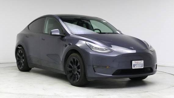 TESLA MODEL Y 2020 5YJYGDEF3LF000695 image